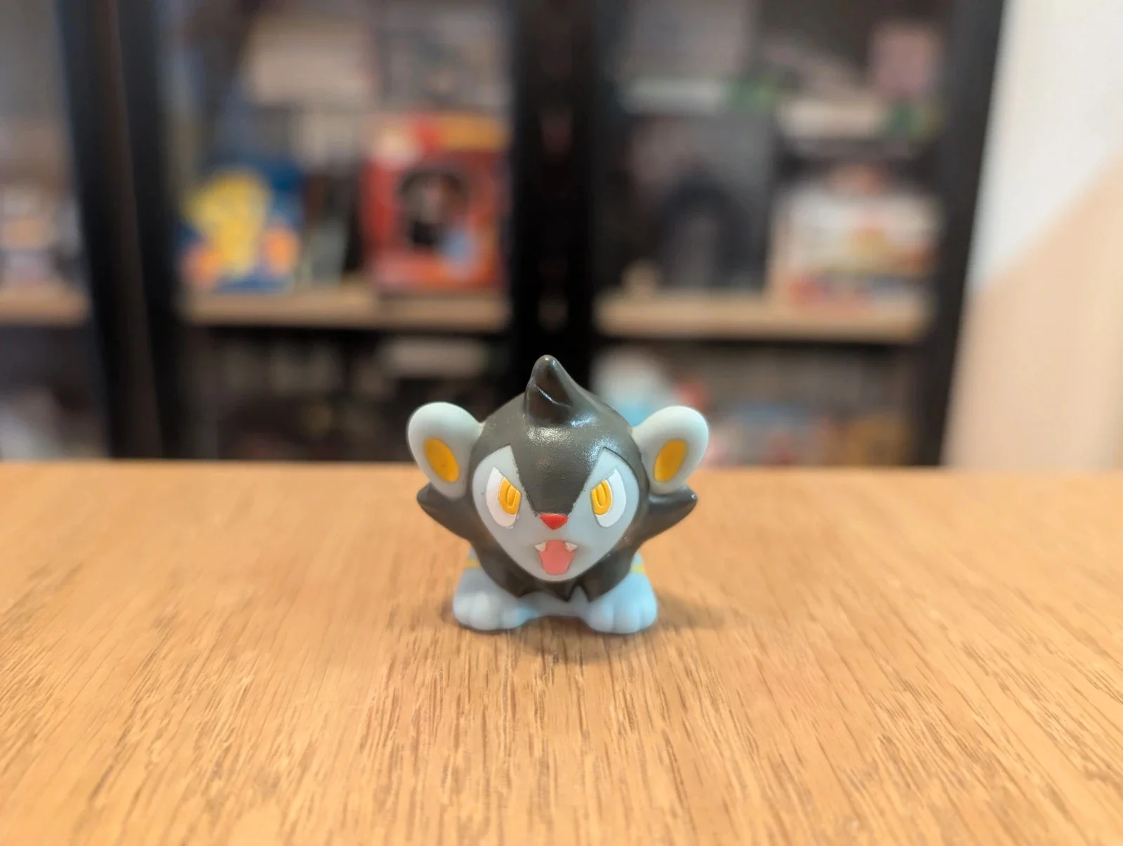 Pokémon Kids figurine Bandai Luxio