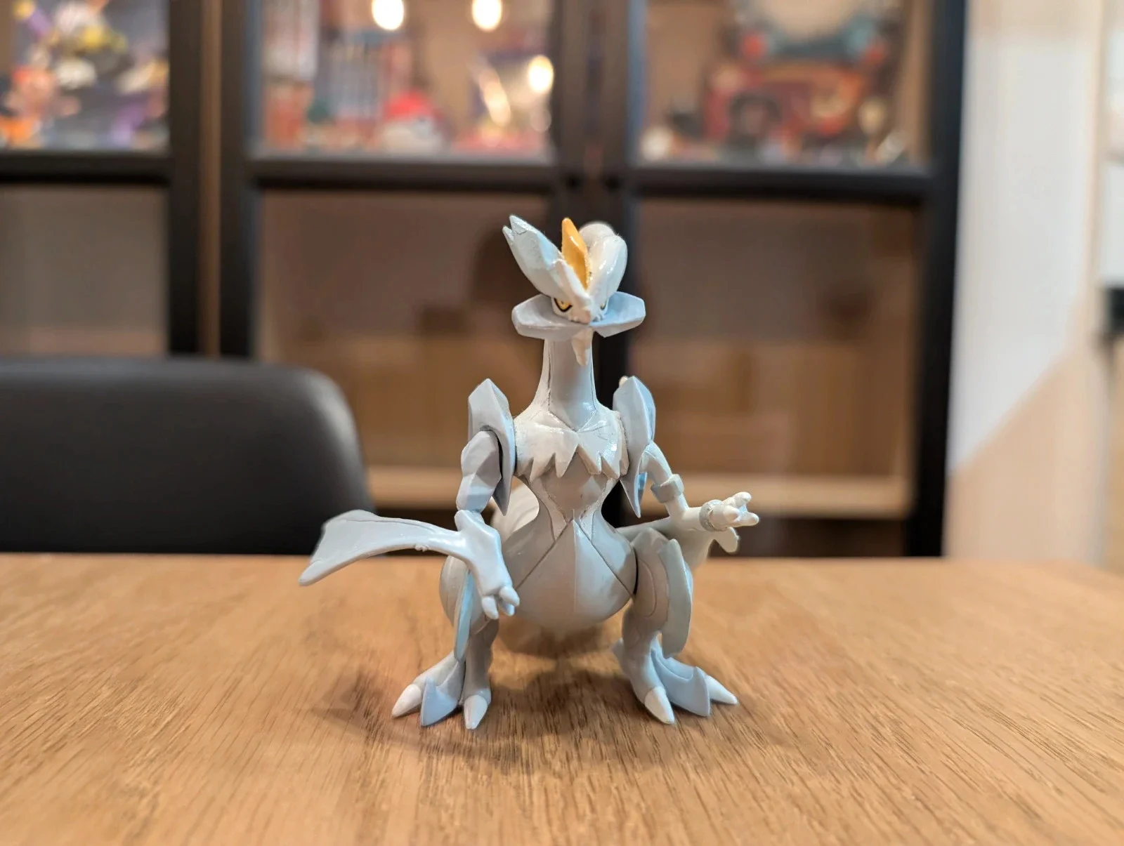 Pokémon Tomy T-ARTS Figurine White Kyurem