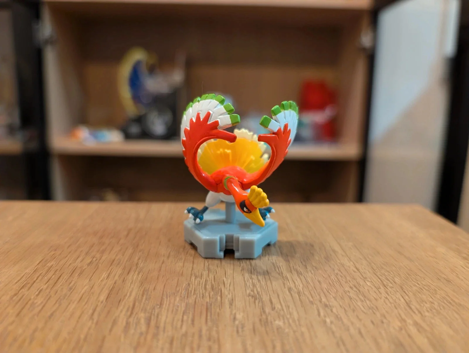 Figura Pokémon Ho-oh Tomy P-Series