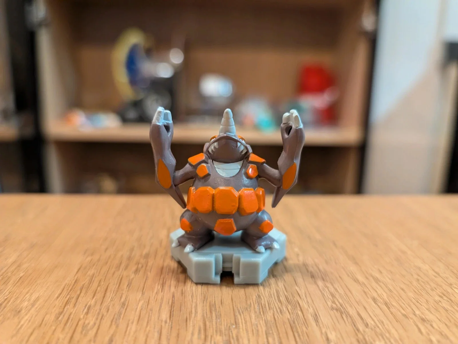 Figura Pokémon Rhyperior Tomy P-Series