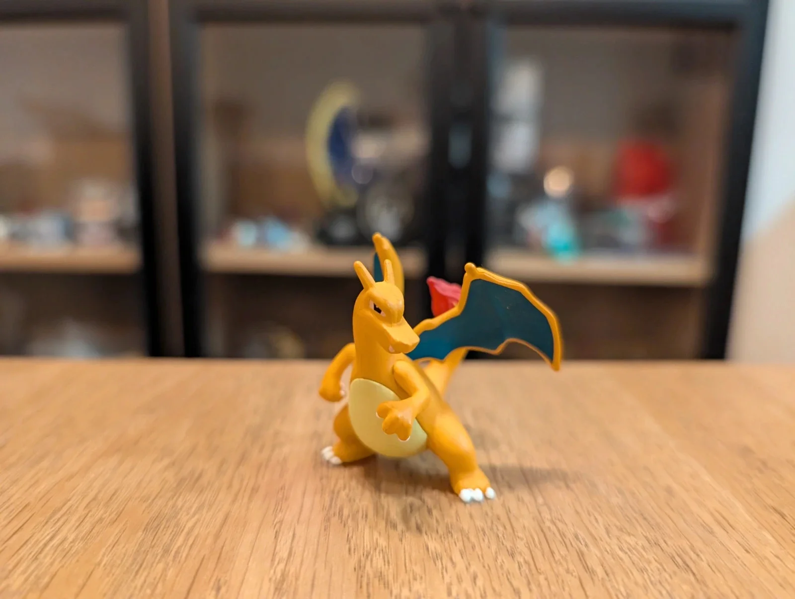 Pokémon figurine Charizard Yoshinoya