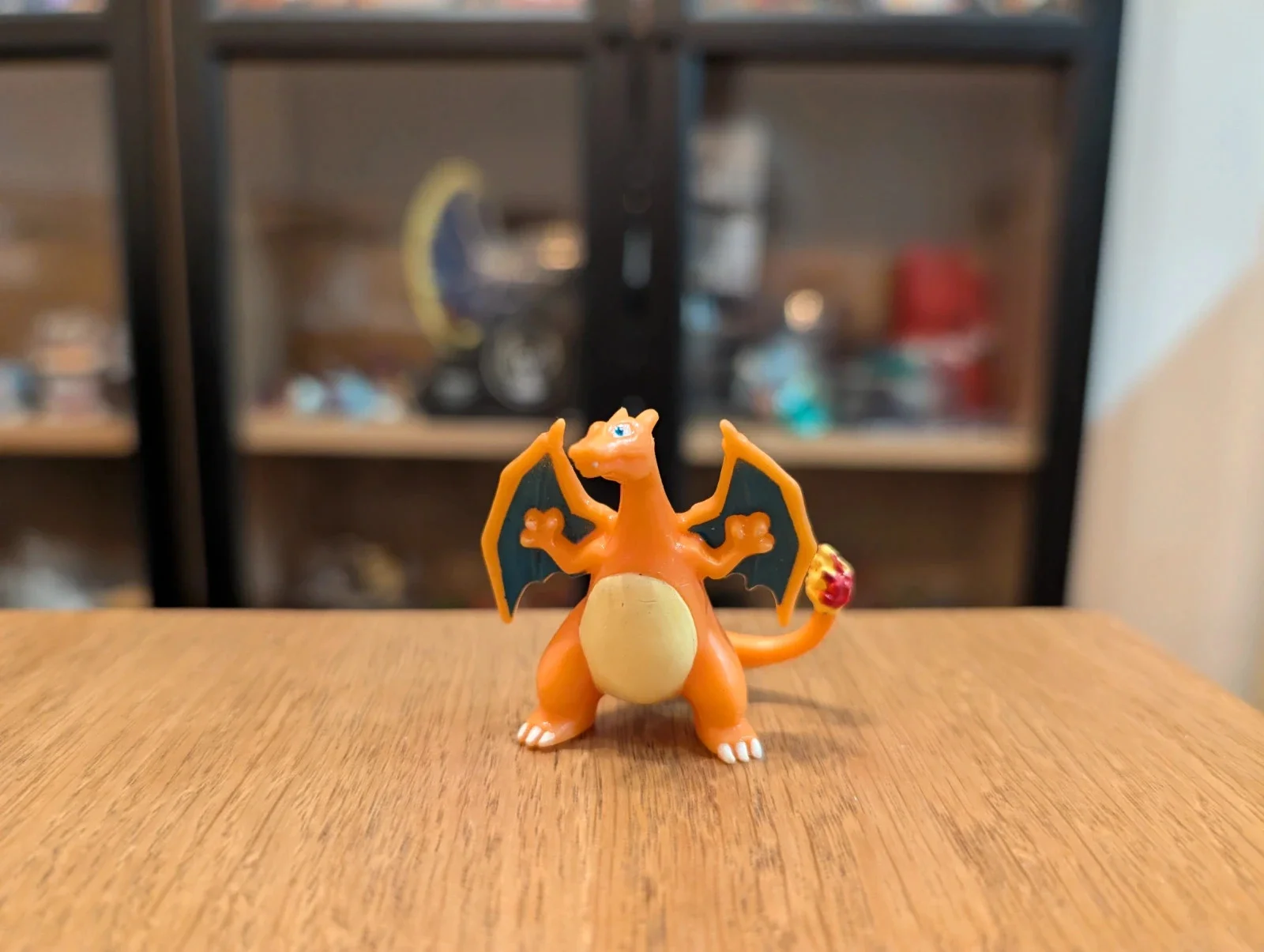 Pokémon figurine Charizard Bandai