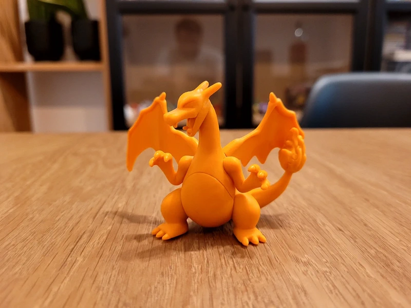 Pokémon Tomy Charizard Monocolor