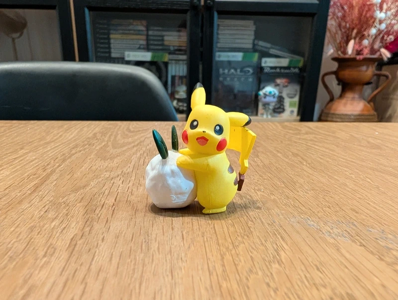 Pokémon Figurine Tomy T-ARTS Pikachu