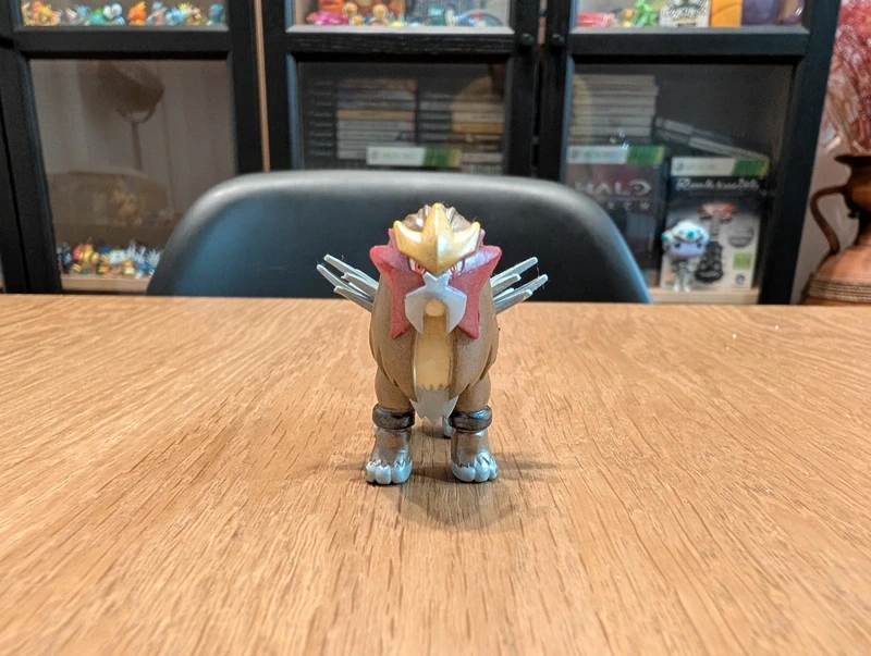 Figura Pokemon Tomy Entei Pearly