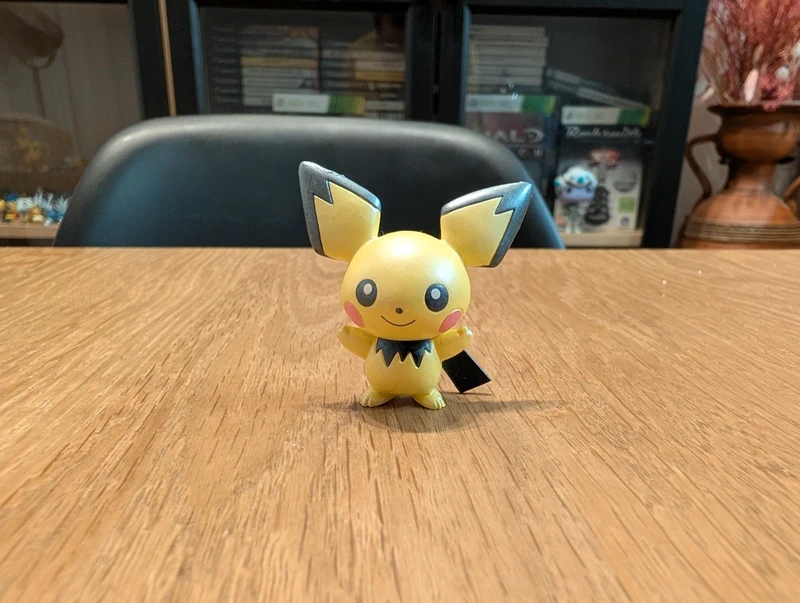 Figura Pokemon Pichu Pearly Tomy