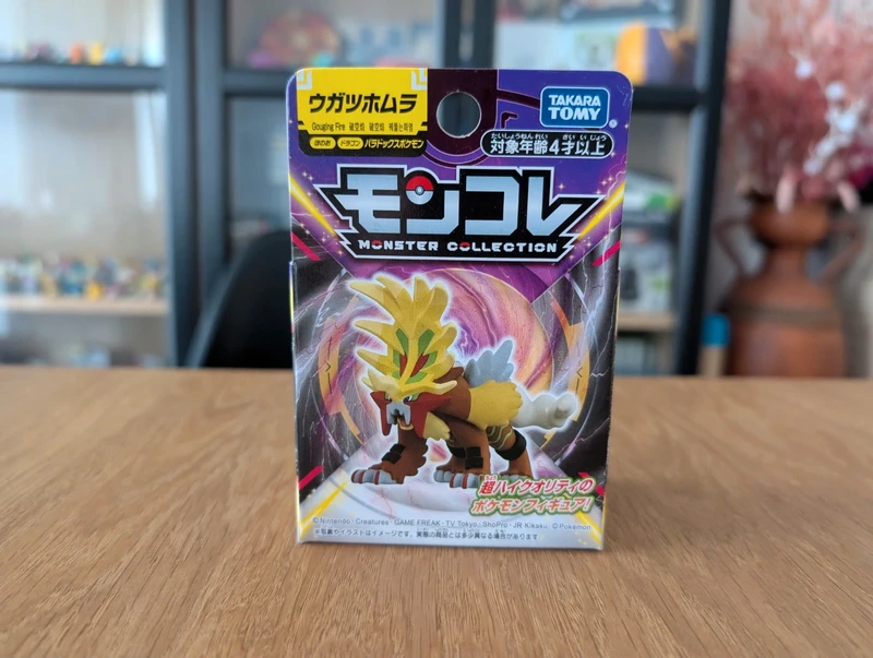 Pokémon Tomy Figurine Entei Paradox Flamariete Feu-Perçant