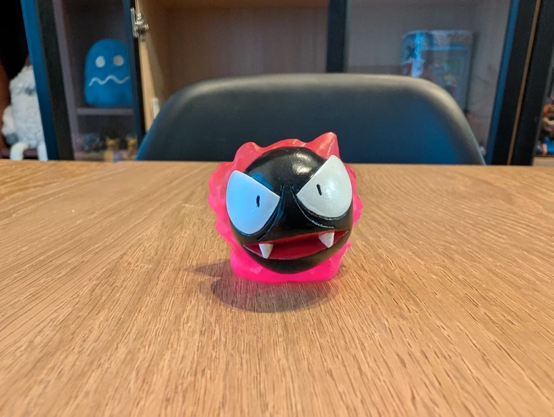 Pokemon Gastly Figurine