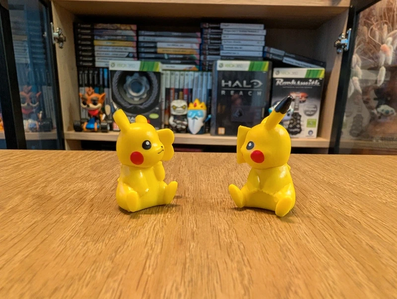 Figura Pokemon Tomy Pikachu