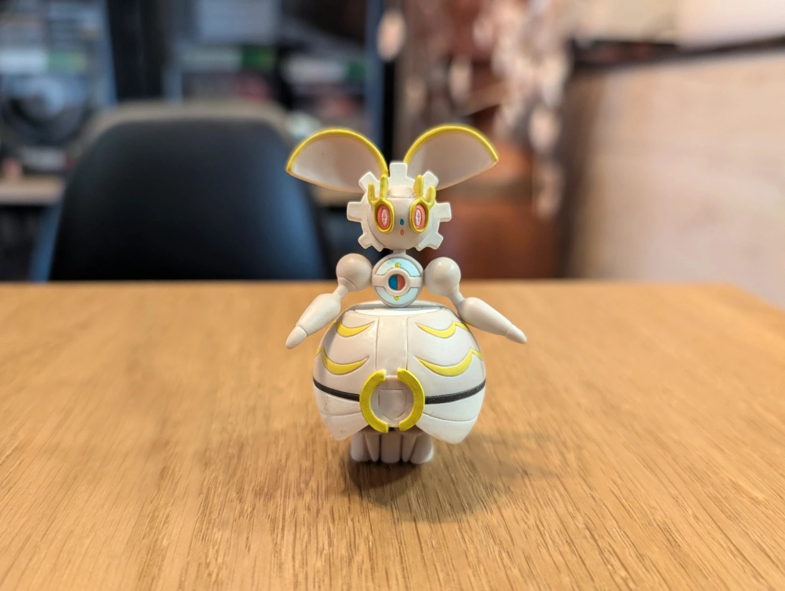 Pokémon Tomy Figurine Magearna