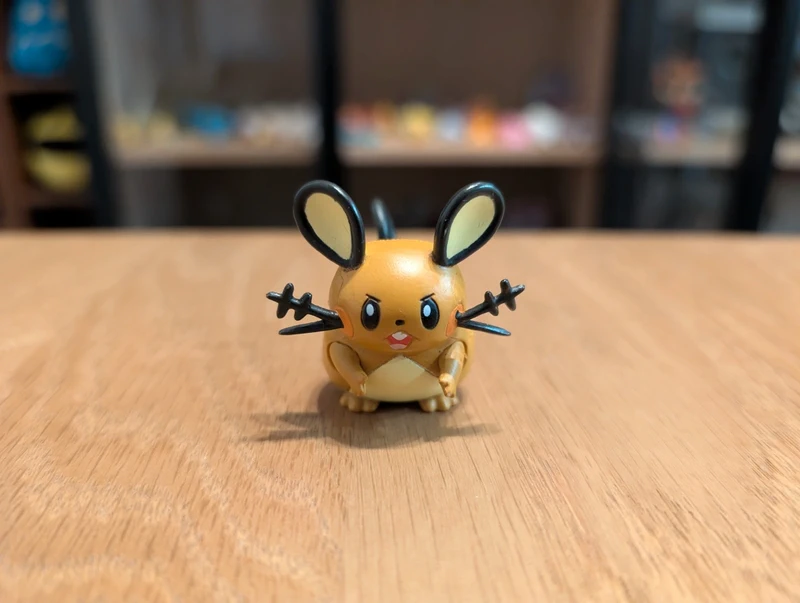 Pokémon figurine Tomy Dedenne alt pose