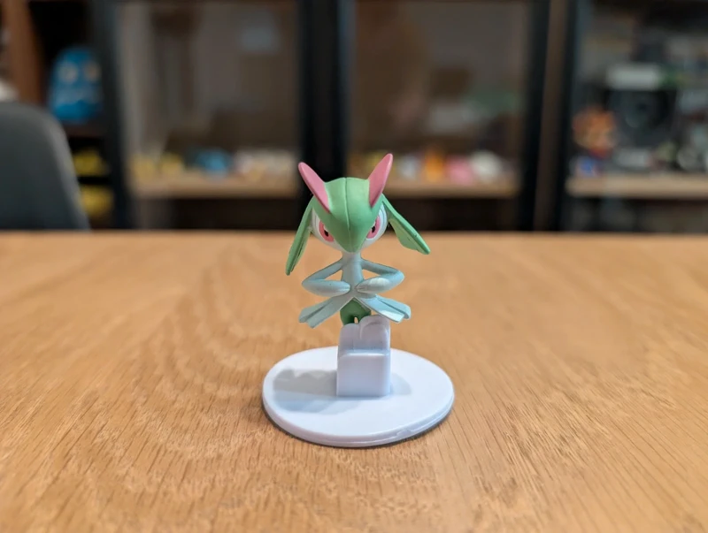 Pokémon Tomy Figurine Kirlia