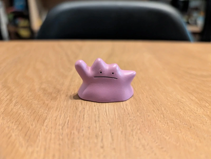 Pokémon Tomy Ditto figurine