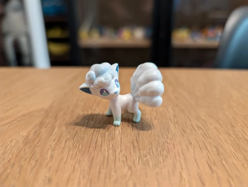 Pokemon Tomy T-ARTS Vulpix Alola
