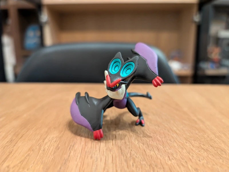 Pokémon Tomy Figurine Attack Pose Noivern