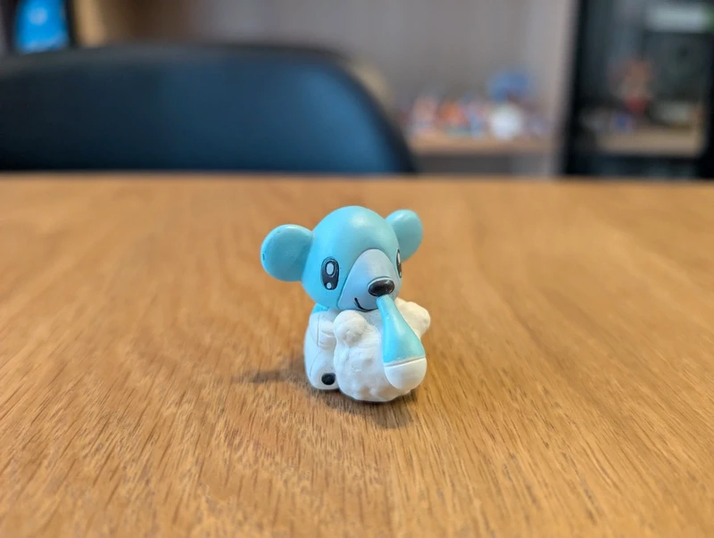 Pokémon Tomy T-ARTS Cubchoo