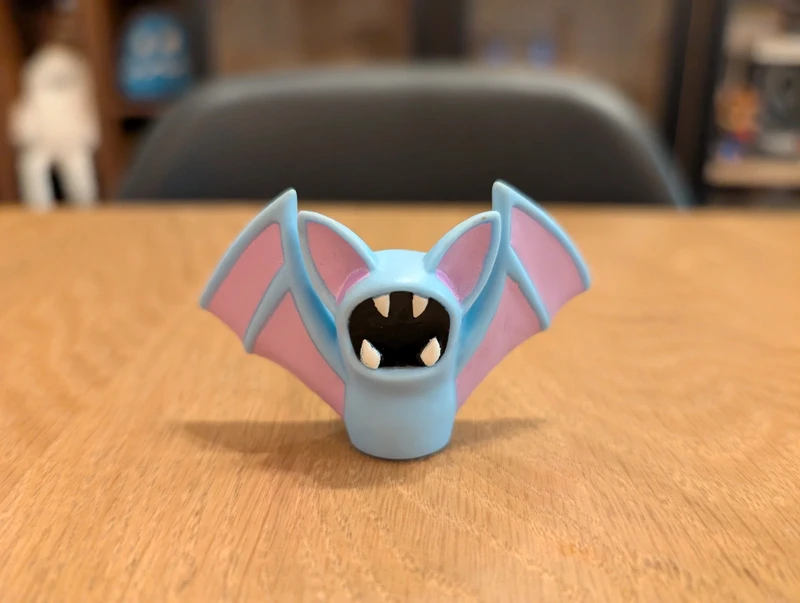 Pokémon Bandai Kids Zubat figurine