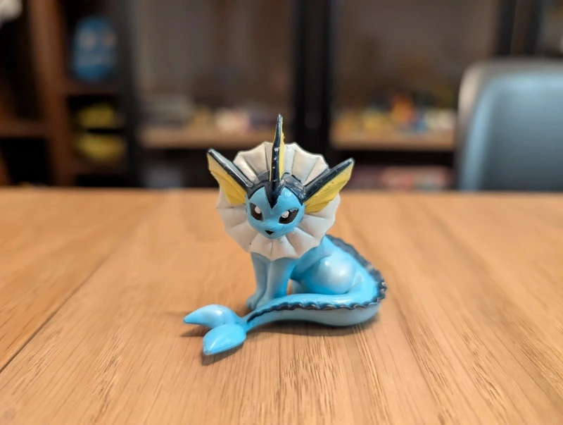 Pokémon Tomy Figurine Vaporeon