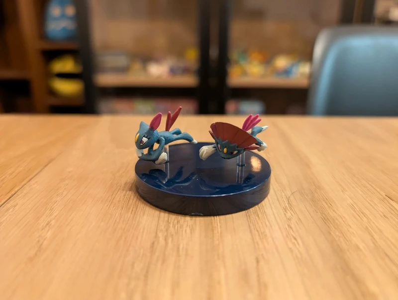 Pokémon Tomy Zukan Sneasel & Weavile figurine