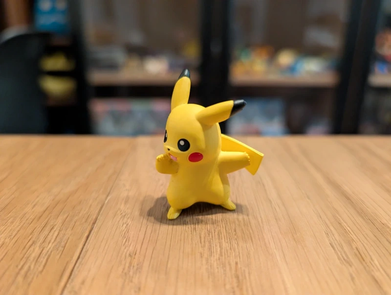 Pokémon Tomy T-ARTS figurine Pikachu