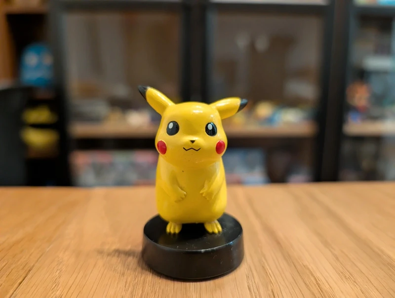 Pokémon Nintendo Pikachu figurine