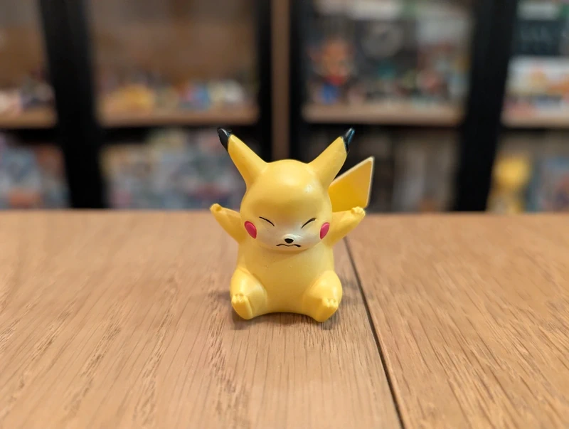 Pokémon Tomy Figurine Pikachu