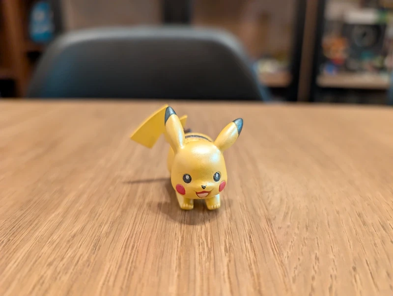 Pokemon Tomy figurine Pikachu Pearly