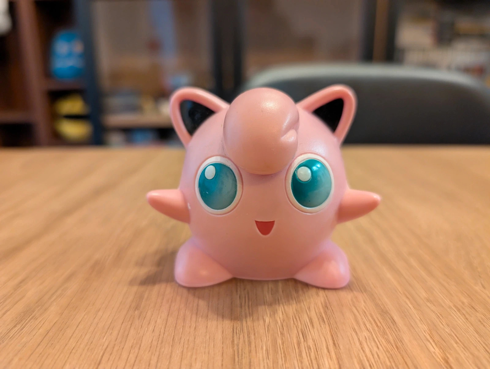 Pokémon Tomy Electronic Jigglypuff figurine