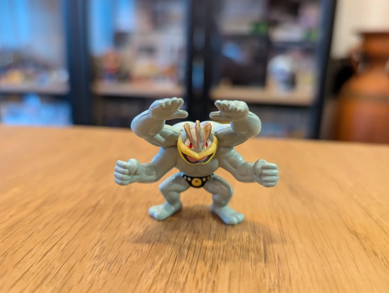 Pokémon Auldey Tomy Figurine Machamp