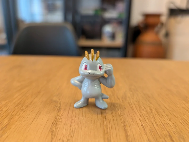 Pokémon Auldey Tomy Figurine Machop