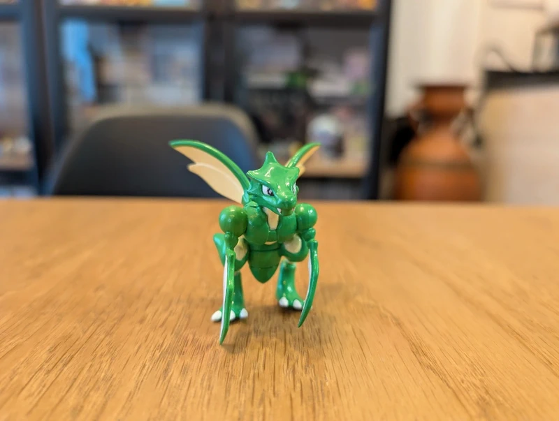 Pokémon Tomy Figurine Scyther