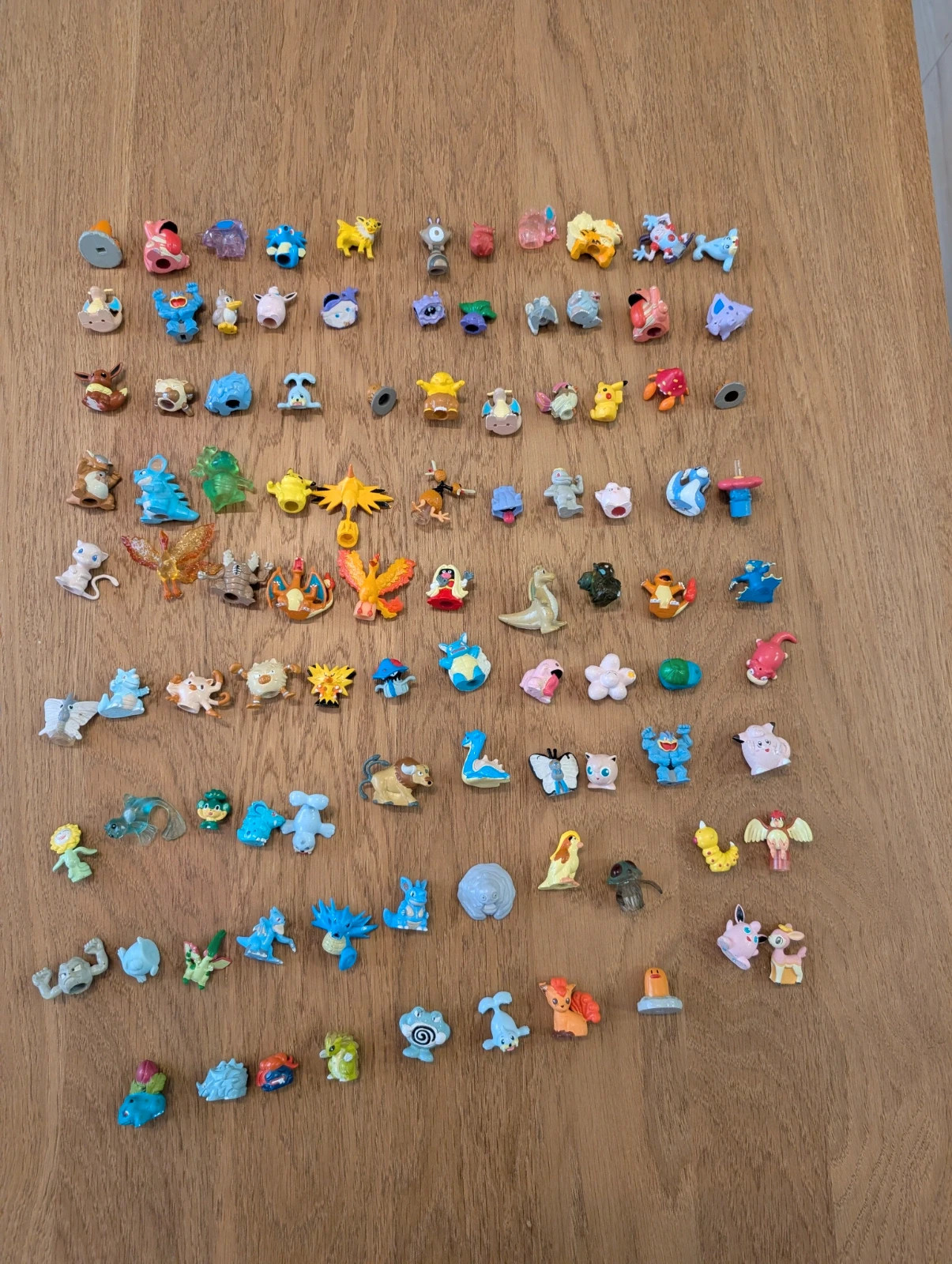Pokémon Gashapon Figures