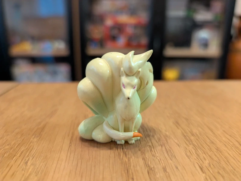 Pokémon Tomy figurine Ninetales