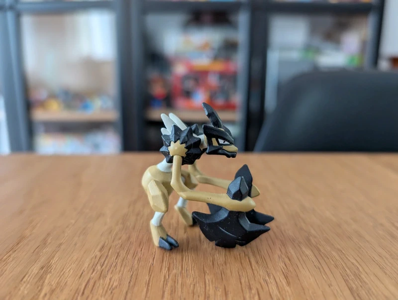 Pokémon Tomy Figurine Kleavor