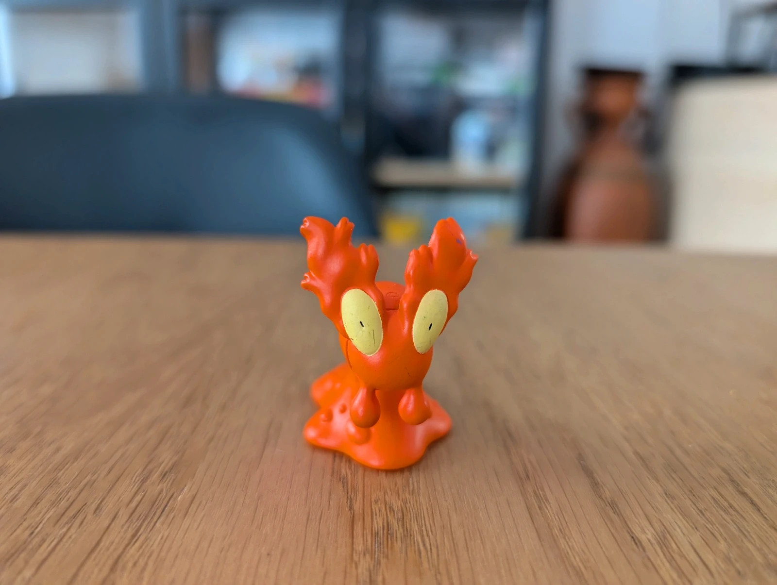 Pokémon Tomy Figurine Slugma