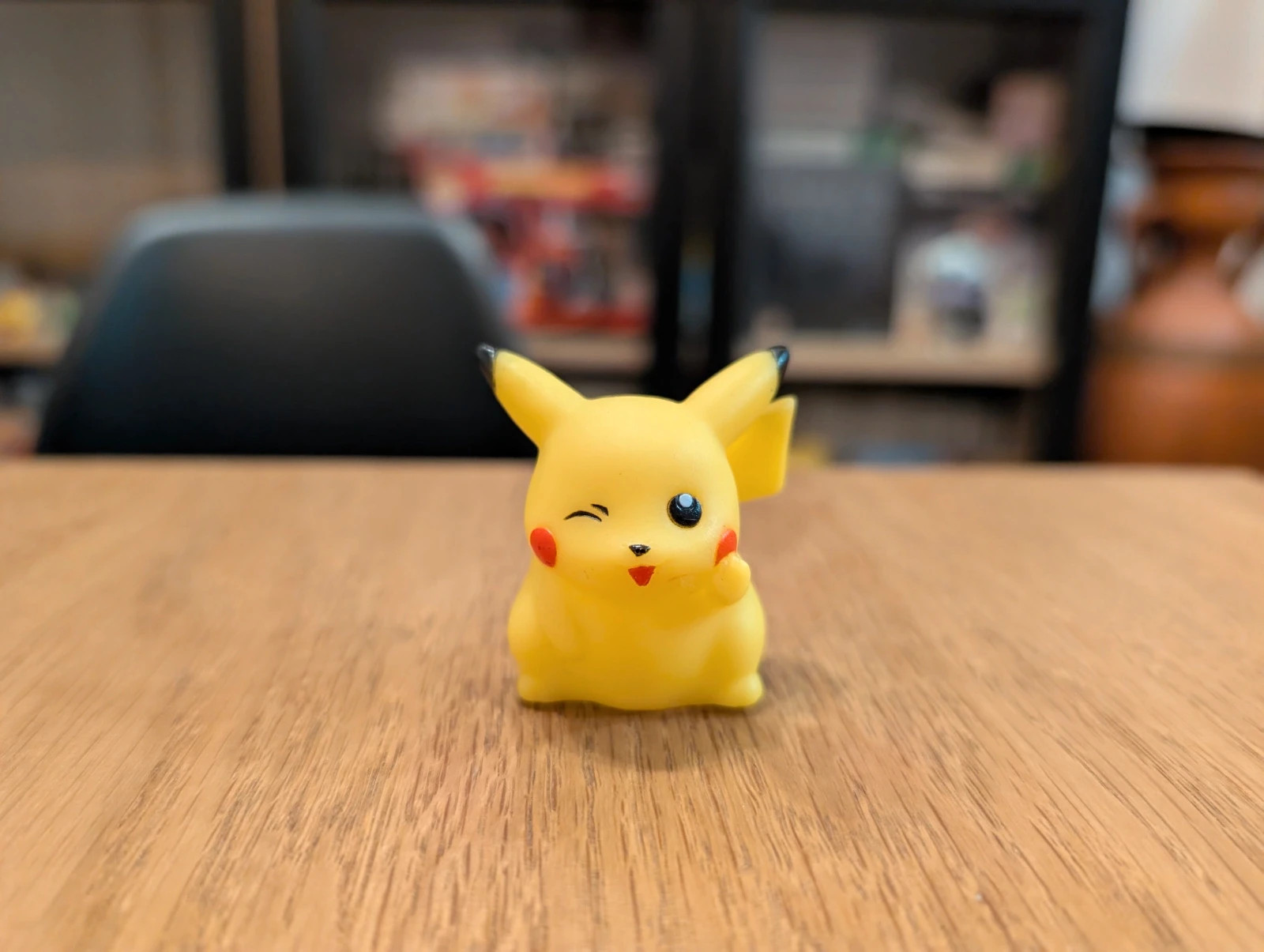Pokémon Kids figurine Bandai Pikachu