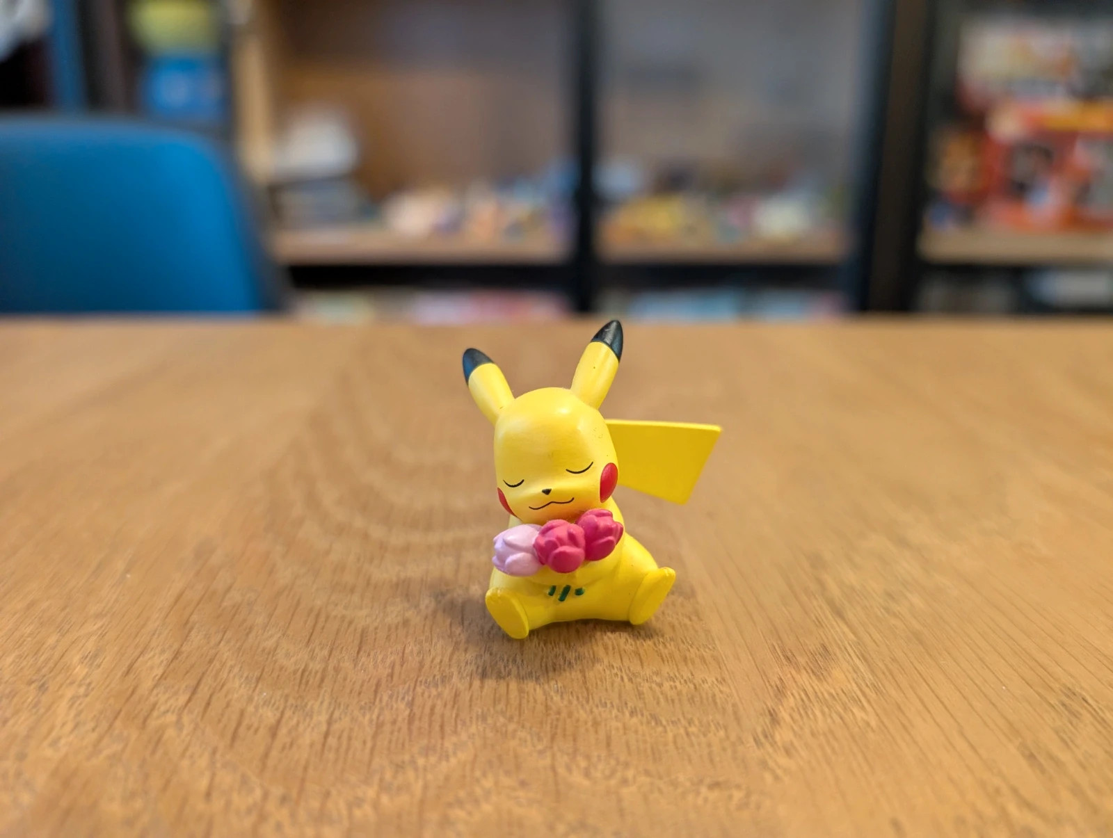 Pikachu Tomy T-ARTS figurine