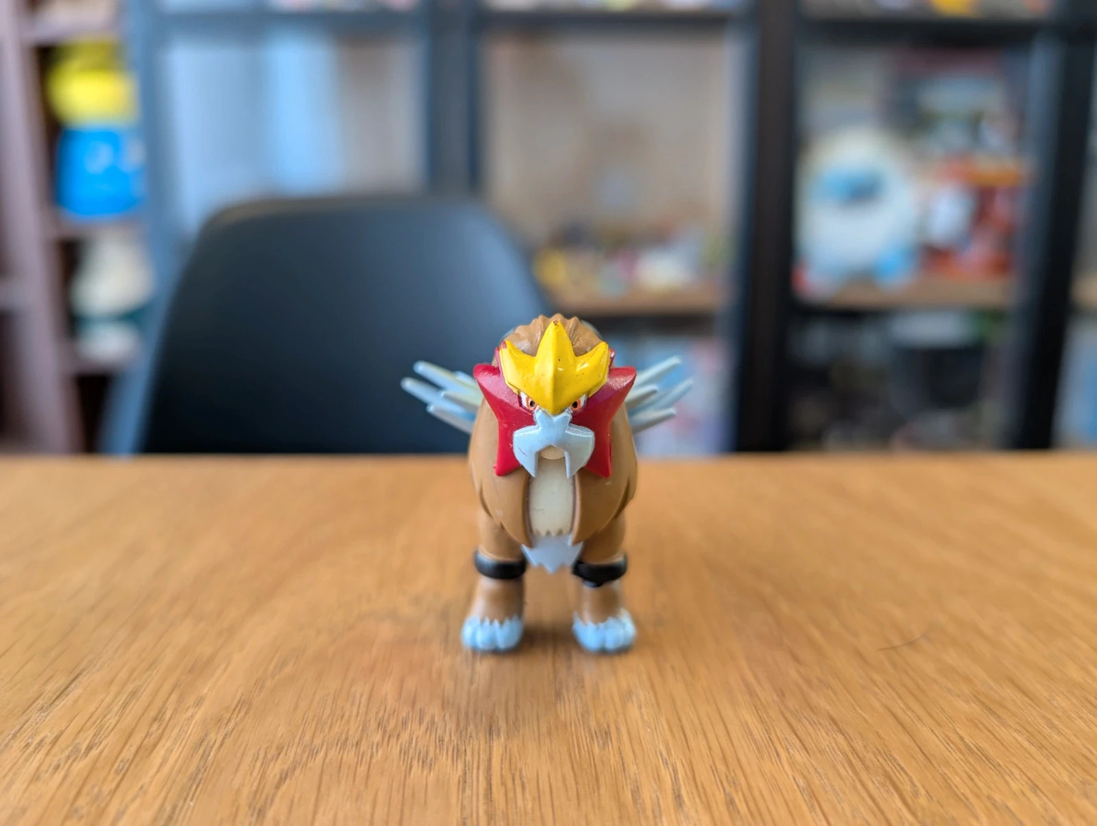 Pokémon Tomy Figurine Entei