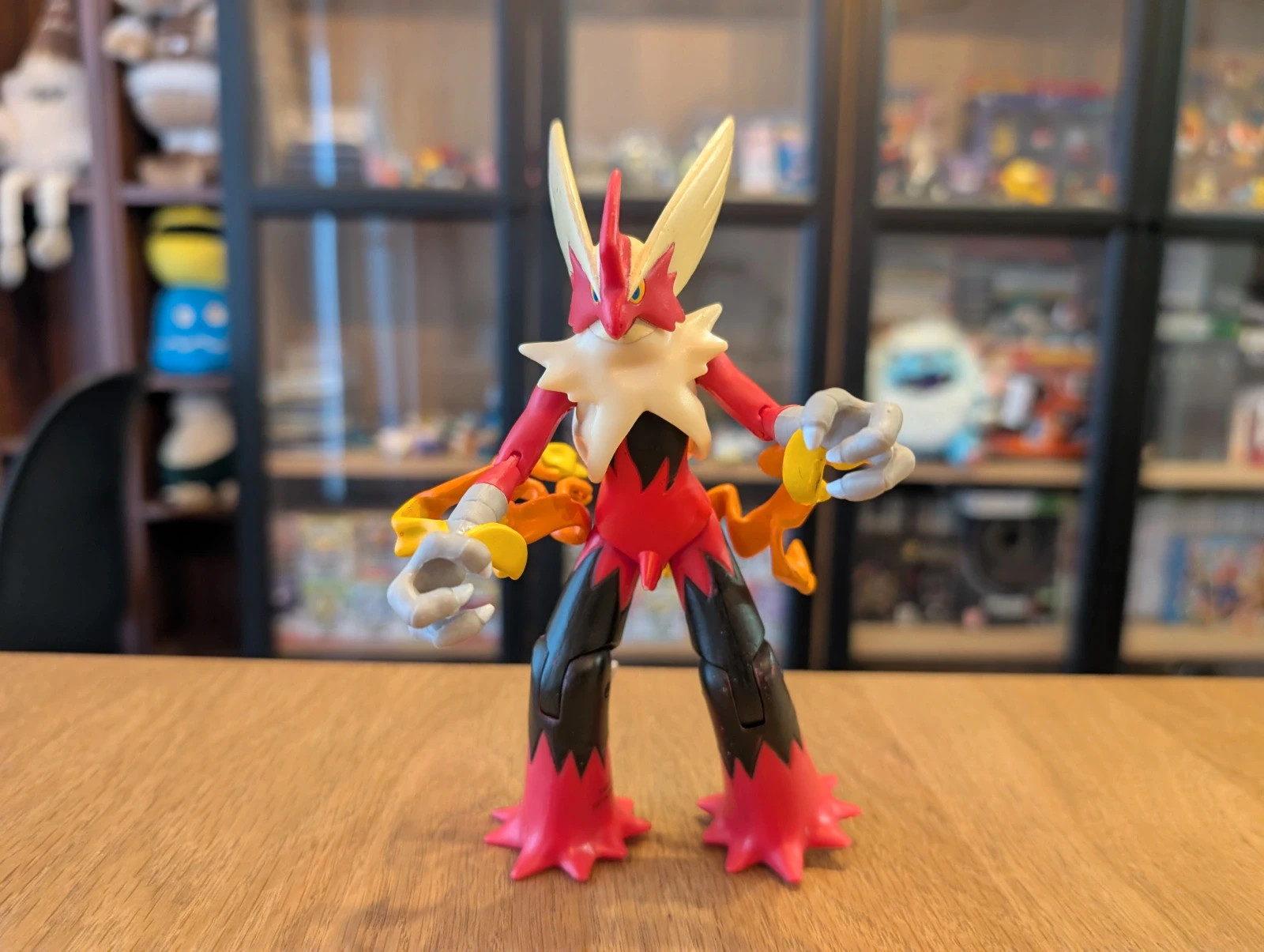 Pokémon Tomy Figurine Mega Blaziken