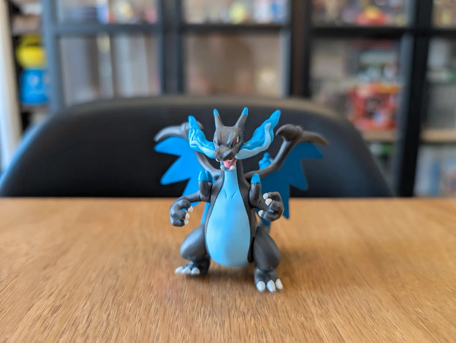 Pokémon Tomy Figurine Mega Charizard X
