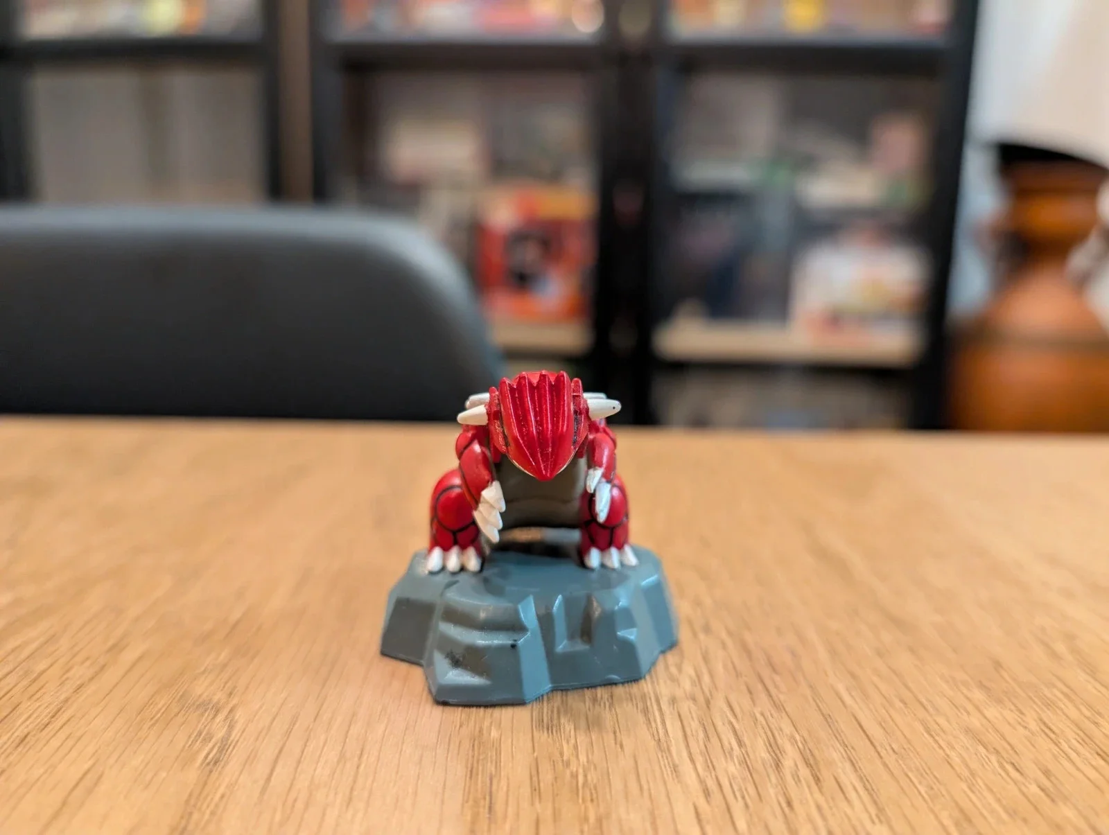 Pokémon Tomy Figurine Groudon