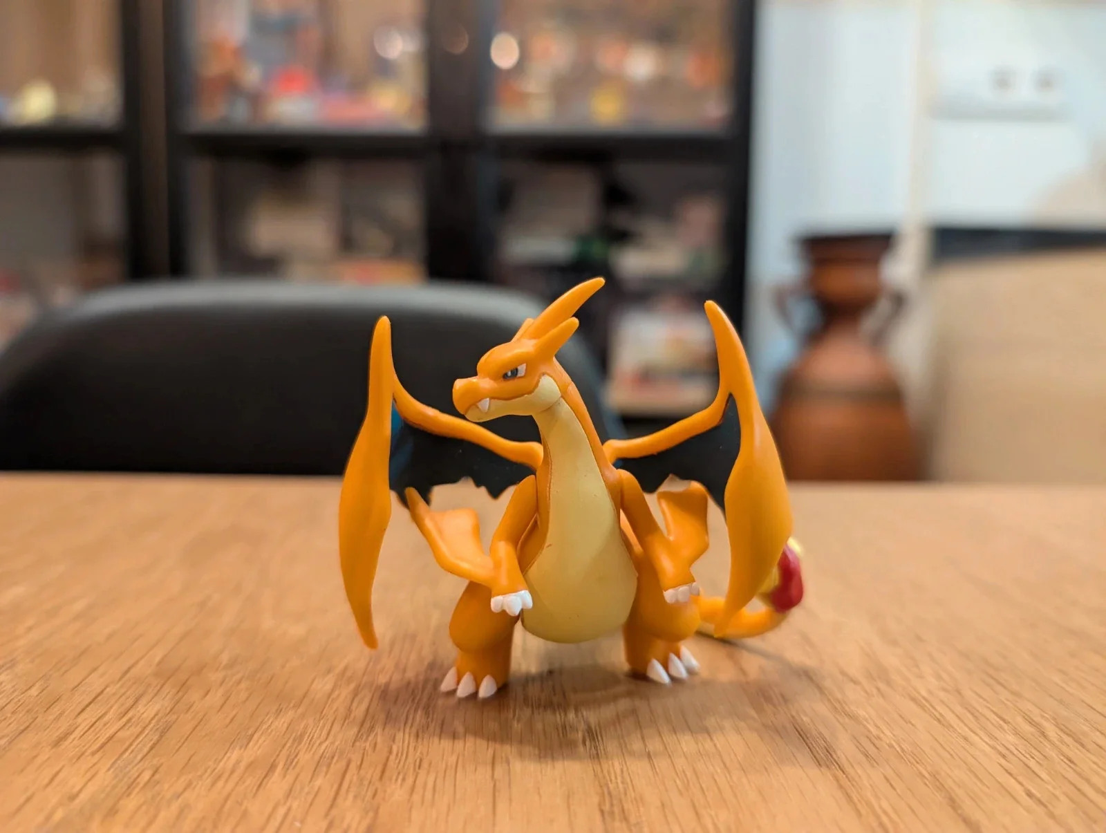 Pokémon Tomy Figurine Mega Charizard Y