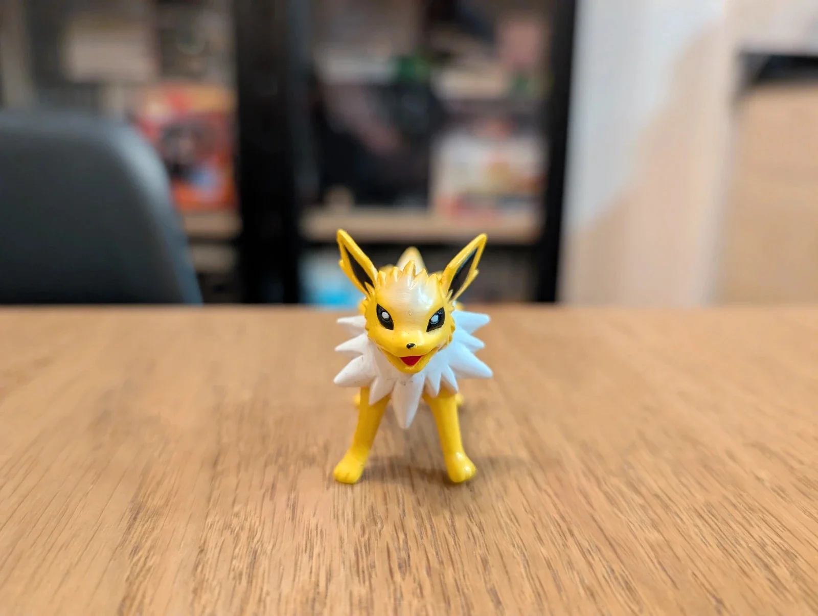 Pokémon Tomy figurine Jolteon