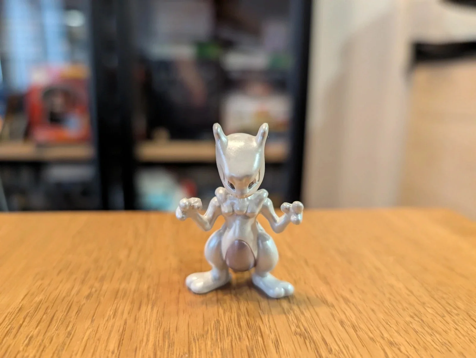 Pokémon Tomy figurine Mewtwo pearly