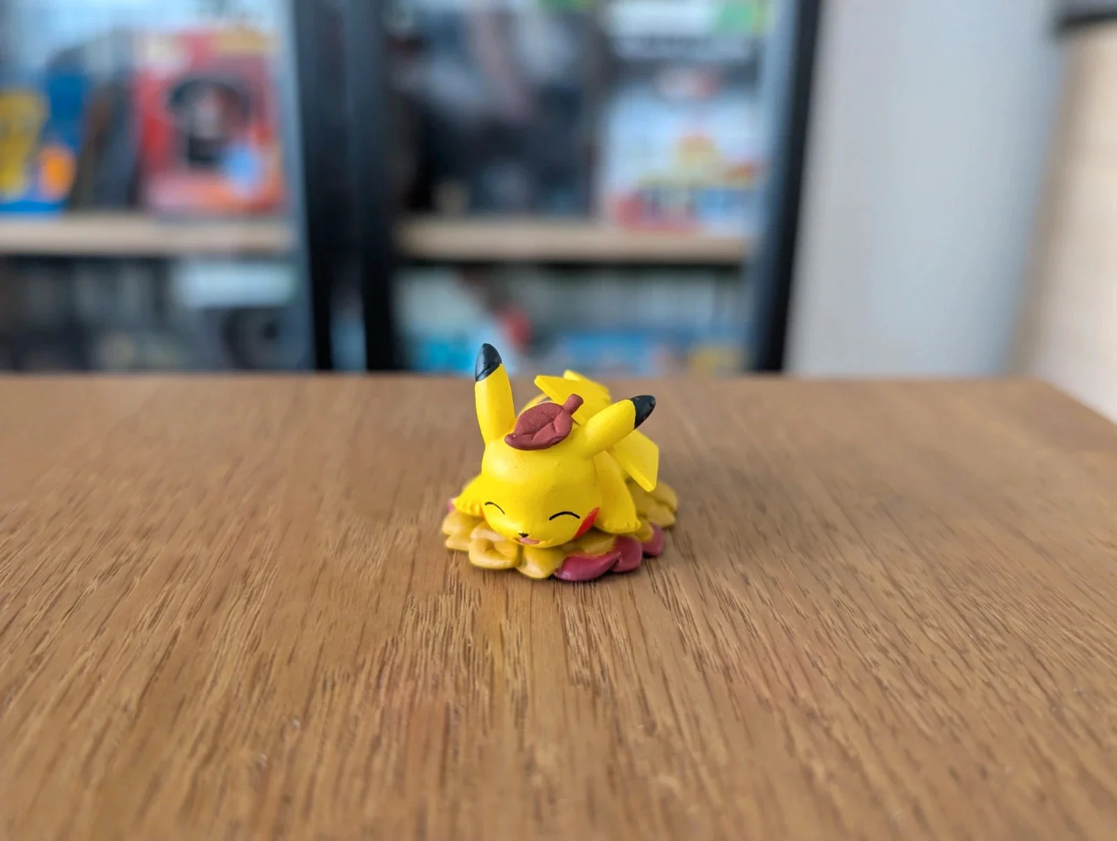 Pokémon Tomy T-ARTS Figurine Pikachu