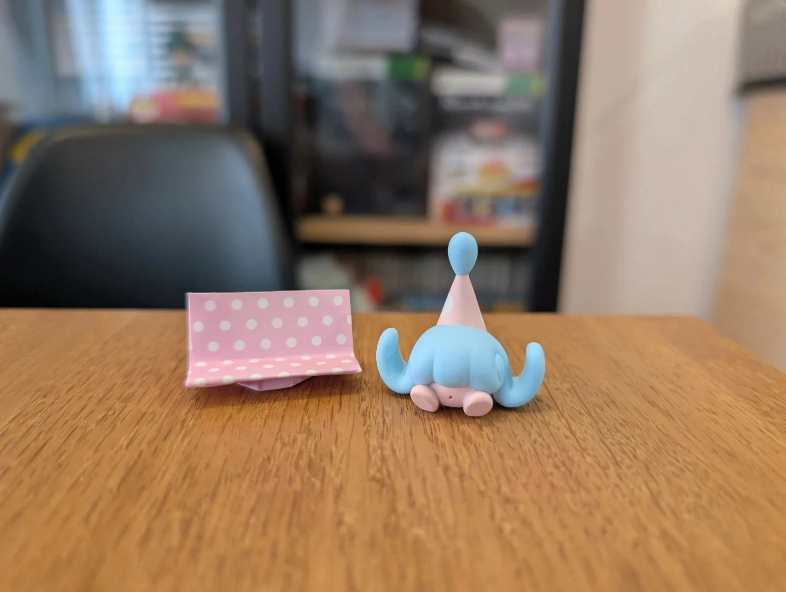 Pokémon Tomy T-ARTS Figurine Hatenna